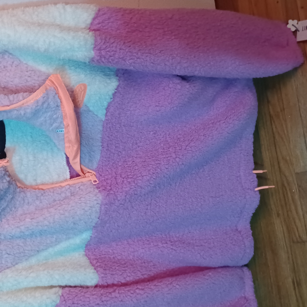 Colorblock Fleece Pullover